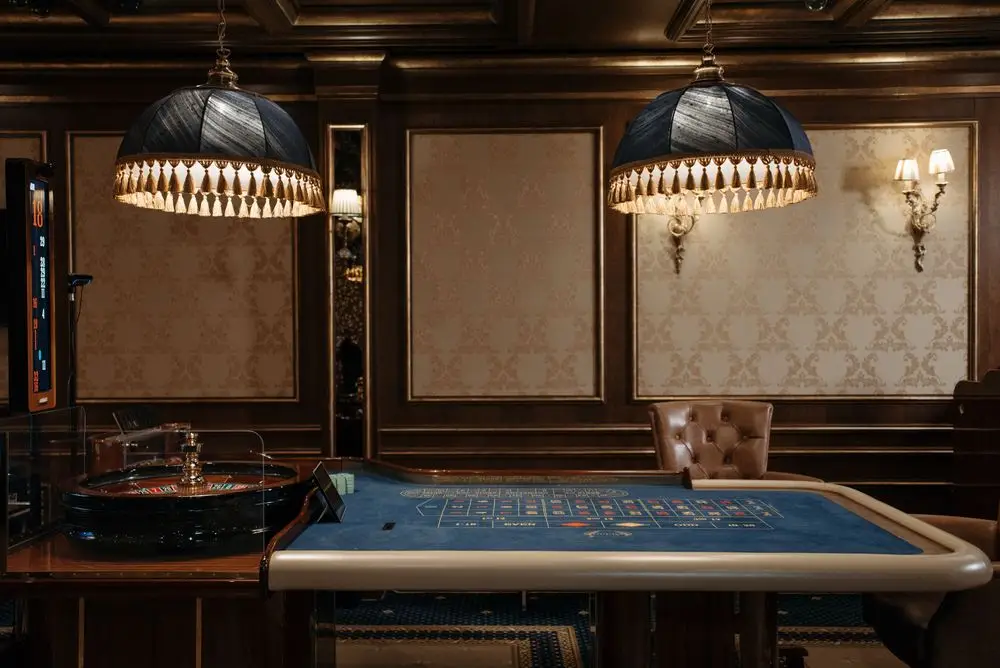 Maldorianhotelstay Grand Kasino Interior